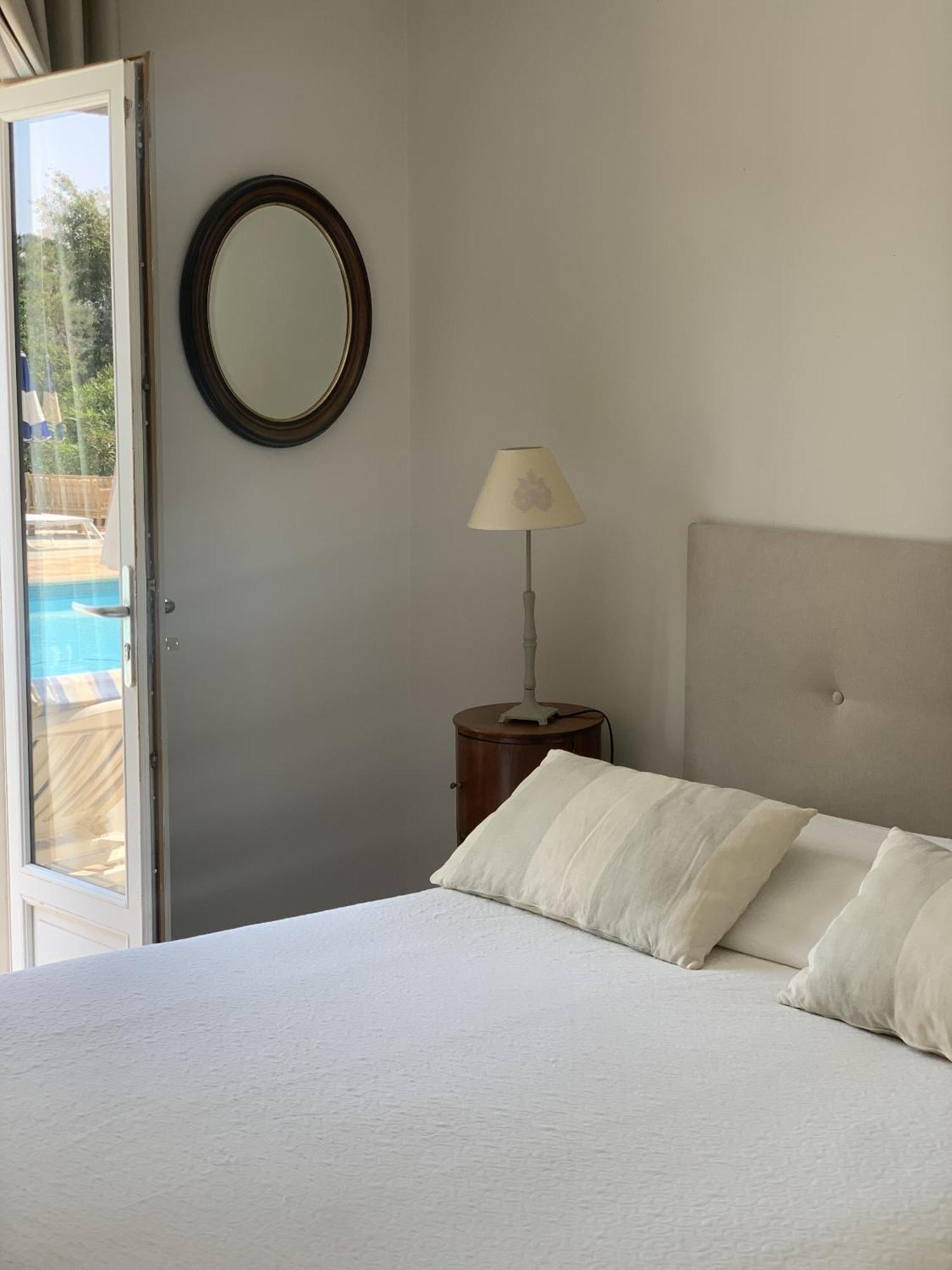 Hotel La Boulangerie Grimaud Room photo